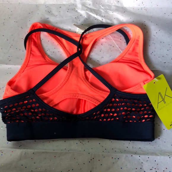 Champion - Picture 2 of 4